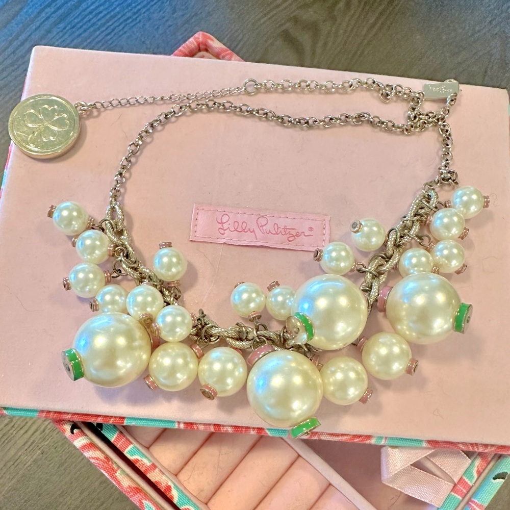 LILLY PULITZER Goodie Good Bauble Pearl Necklace
Silver Tone Pink Green 20-22"